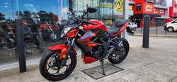 2015 Kawasaki Z250 SL RED
