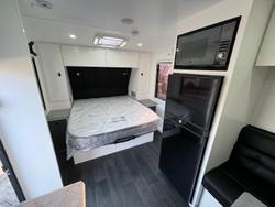 2025 Lakestar Caravans Grandiose 21Ft Double Bunk