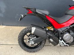2022 DUCATI MULTISTRADA V2 RED