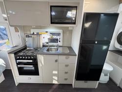 2024 LPT Caravans 17.6Ft Tourer