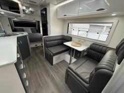 2020 Sunseeker Dessert Storm