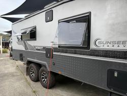2020 Sunseeker Dessert Storm
