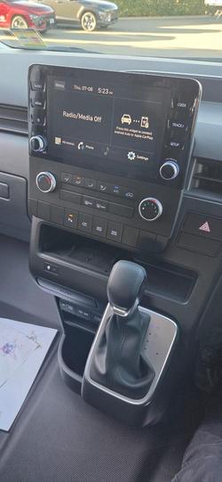 2024 Hyundai STARIA LOAD US4.V2 MY24 Creamy White