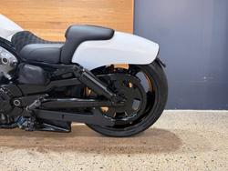 2009 Harley-davidson VRSCF MUSCLE White