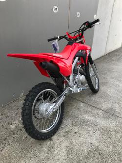 2025 Honda
CRF125FB