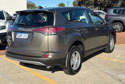 2018 Toyota
RAV4 GX