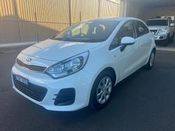 2016 Kia
Rio S
