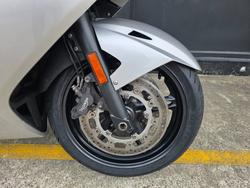 2011 Triumph SPRINT GT SILVER