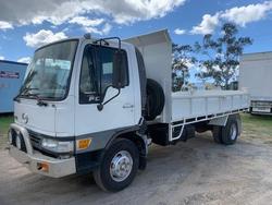 1997 Hino Fc3g 5 Ton Tipper Truck