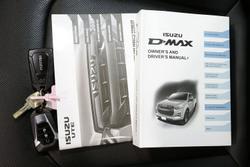 2022 Isuzu
                D-MAX X-TERRAIN