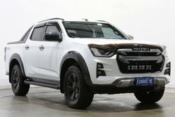 2022 Isuzu
                D-MAX X-TERRAIN