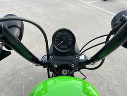 2010 HARLEY-DAVIDSON XL883 IRON 883 Black
