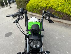 2010 HARLEY-DAVIDSON XL883 IRON 883 Black