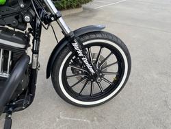 2010 HARLEY-DAVIDSON XL883 IRON 883 Black