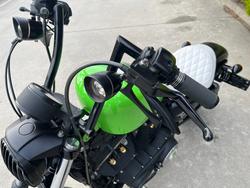 2010 HARLEY-DAVIDSON XL883 IRON 883 Black