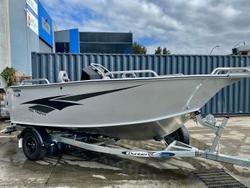 2023 Stessl 490 Trophy Side Console