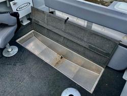 2023 Stessl 490 Trophy Side Console