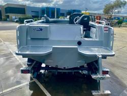 2023 Stessl 490 Trophy Side Console