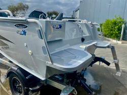 2023 Stessl 490 Trophy Side Console