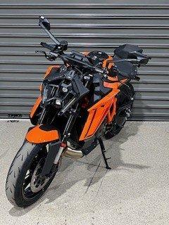 2024 KTM 2024KTM 1390 SUPER DUKE R ORANGE