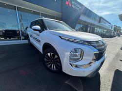 2025 Mitsubishi Outlander LS