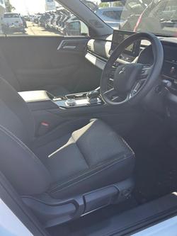 2025 Mitsubishi Outlander LS