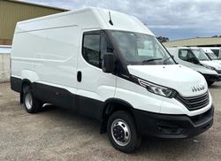 2023 Iveco
Daily 50C18V