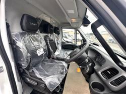 2023 Iveco
Daily 50C18V