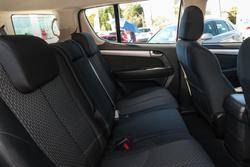 2015 Isuzu
MU-X LS-M