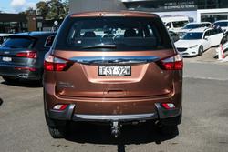2015 Isuzu
MU-X LS-M