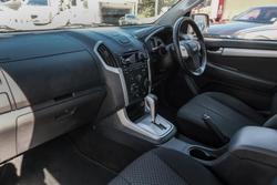 2015 Isuzu
MU-X LS-M