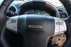 2015 Isuzu
MU-X LS-M