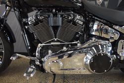 2025 Harley-davidson FXBR BREAKOUT (117) VIVID BLACK