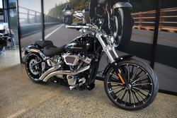 2025 Harley-davidson FXBR BREAKOUT (117) VIVID BLACK