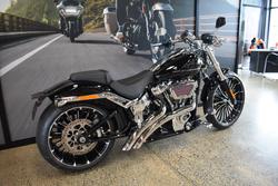 2025 Harley-davidson FXBR BREAKOUT (117) VIVID BLACK
