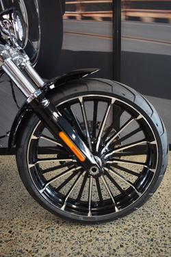 2025 Harley-davidson FXBR BREAKOUT (117) VIVID BLACK