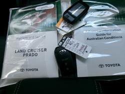 2024 Toyota Landcruiser Prado