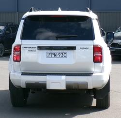 2024 Toyota Landcruiser Prado
