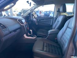 2020 Isuzu
                MU-X LS-T