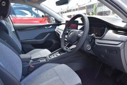 2025 SKODA Octavia 110TSI Select NX MY25 Moon White