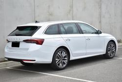 2025 SKODA Octavia 110TSI Select NX MY25 Moon White