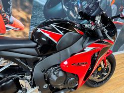 2010 Honda CBR1000RR (FIREBLADE) RED