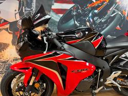 2010 Honda CBR1000RR (FIREBLADE) RED
