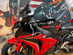 2010 Honda CBR1000RR (FIREBLADE) RED