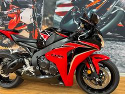 2010 Honda CBR1000RR (FIREBLADE) RED