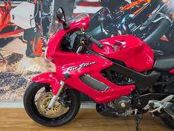 2002 Honda VTR1000F (FIRESTORM) RED