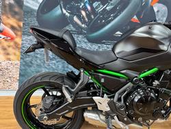 2023 Kawasaki Z650L (LAMS) GREY