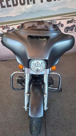 2017 Harley-davidson FLHXS STREET GLIDE SPECIAL Grey