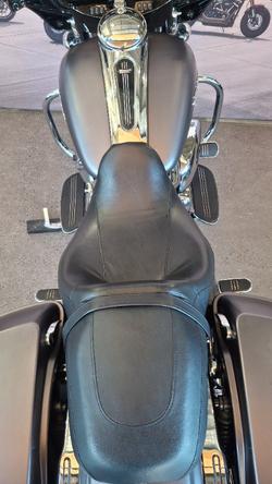 2017 Harley-davidson FLHXS STREET GLIDE SPECIAL Grey