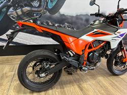 2025 Ktm 2025 Ktm 390CC SMC R ORANGE/WHITE